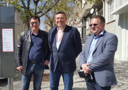 Електромобилите в София ще зарежда безплатно на новата зарядна станция на ул. „Московска“ 39